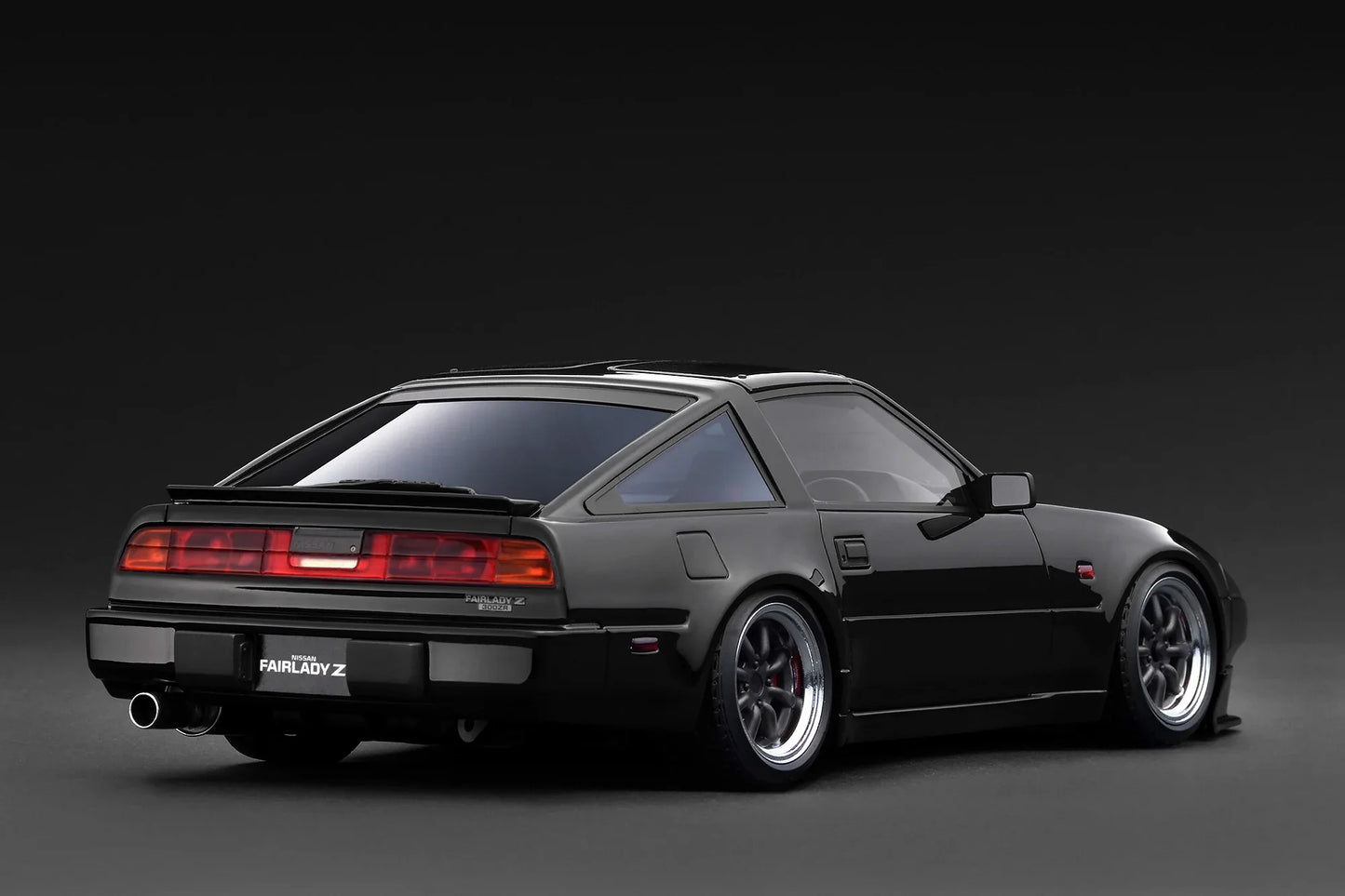 Ignition-Model Nissan Fairlady Z 300 ZR Z31 2-Seater RHD Black 1:18