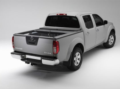 Roll-N-Lock 04-12 Nissan Titan Crew Cab XSB 65-1/2in M-Series Retractable Tonneau Cover