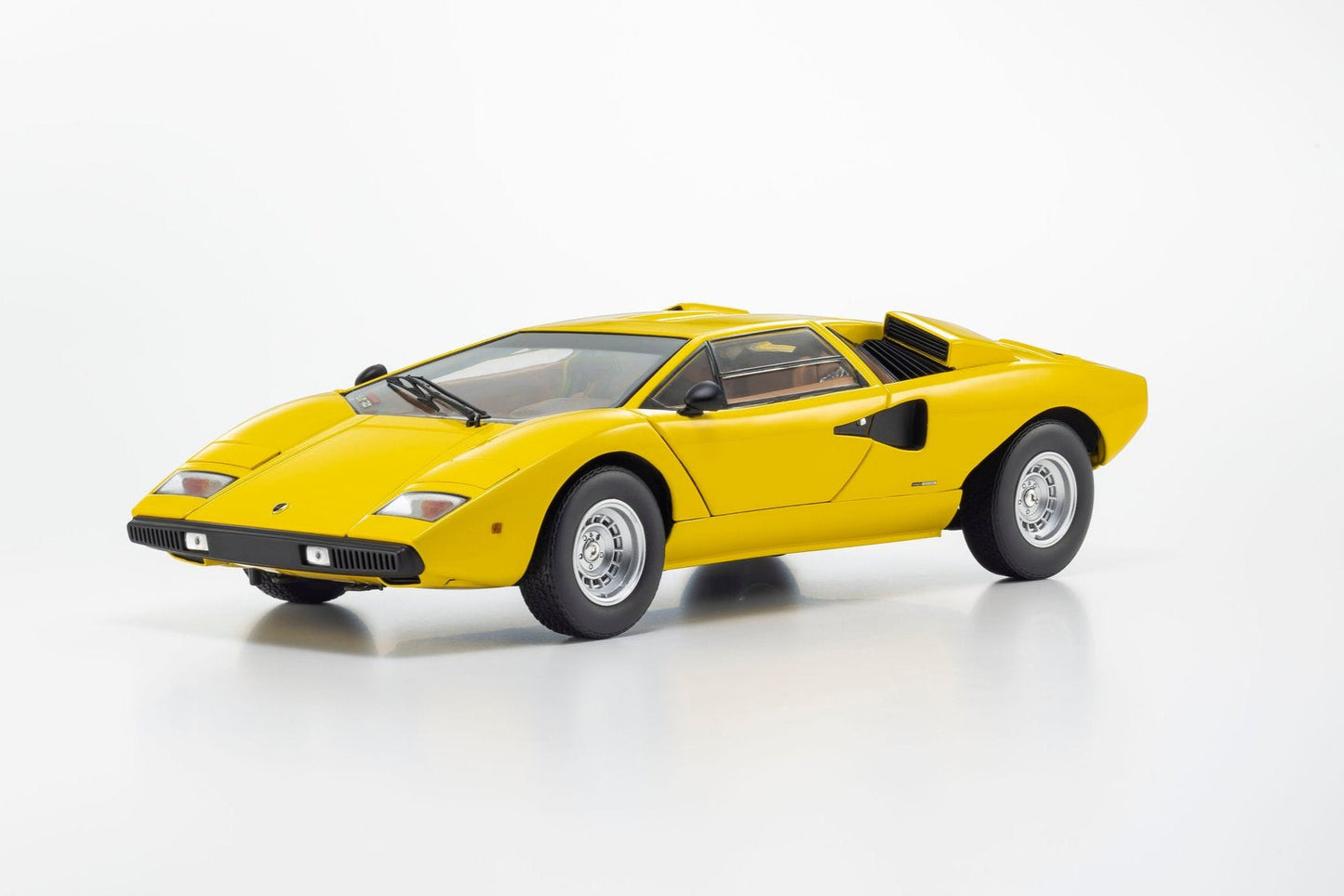 Kyosho Lamborghini Countach LP400 Yellow 1:18