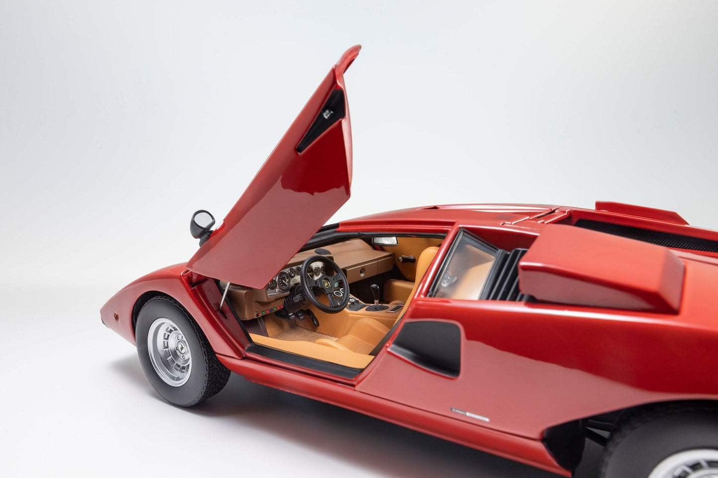 Kyosho Lamborghini Countach LP400 Red 1:18
