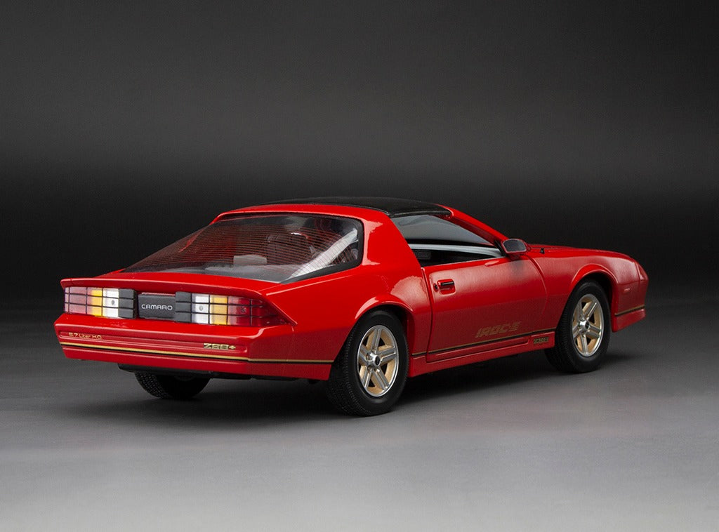 Sun-Star 1985 Chevy Camaro IROC-Z Red 1:18