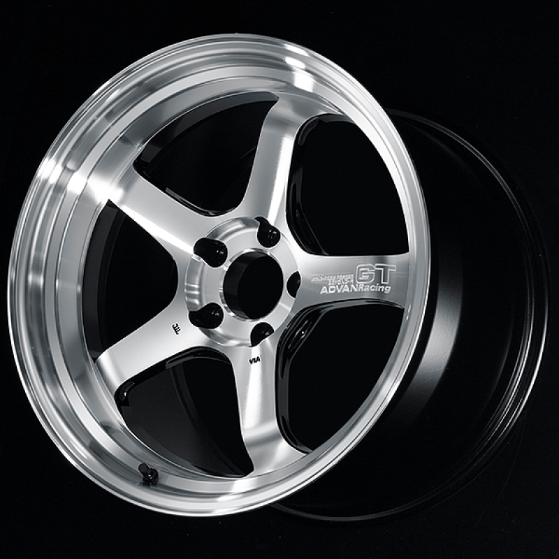 Advan GT Beyond-R 18X8.5 / +37 Offset / 5x114.3 BC / 73mm Bore / Machining and Diamond Cutting YAQC8H37EMDC
