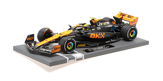 STM Diecast Minichamps Mclaren F1 Team MCL60 Orange L. Norris Japanese GP 2023 1:18 - View 2