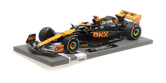 STM Diecast Minichamps Mclaren F1 Team MCL60 Orange O. Piastri Japanese GP 2023 1:18 - View 2