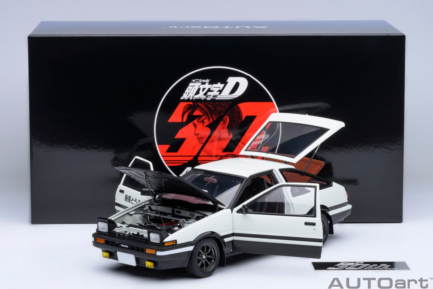 AUTOart Toyota Sprinter Trueno (AE86) "Initial D" 30th Anniversary 1:18