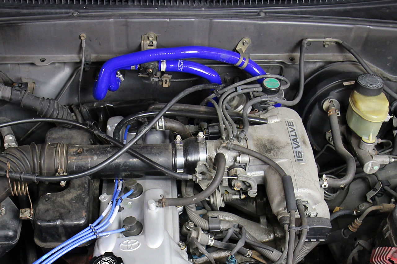 HPS Performance HPS Silicone Heater Coolant Hose Kit Toyota 1995-2004 Tacoma 2.4L & 2.7L 4Cyl, 57-1746H
