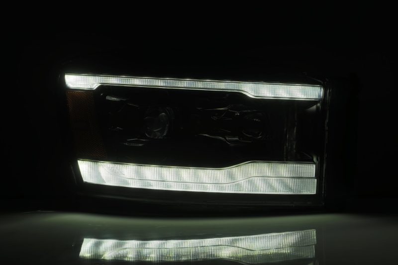 AlphaRex 06-08 Dodge Ram 1500HD PRO-Series Proj Headlights Plank Style Alpha Black w/Seq Signal/DRL 880530 *Discontinued