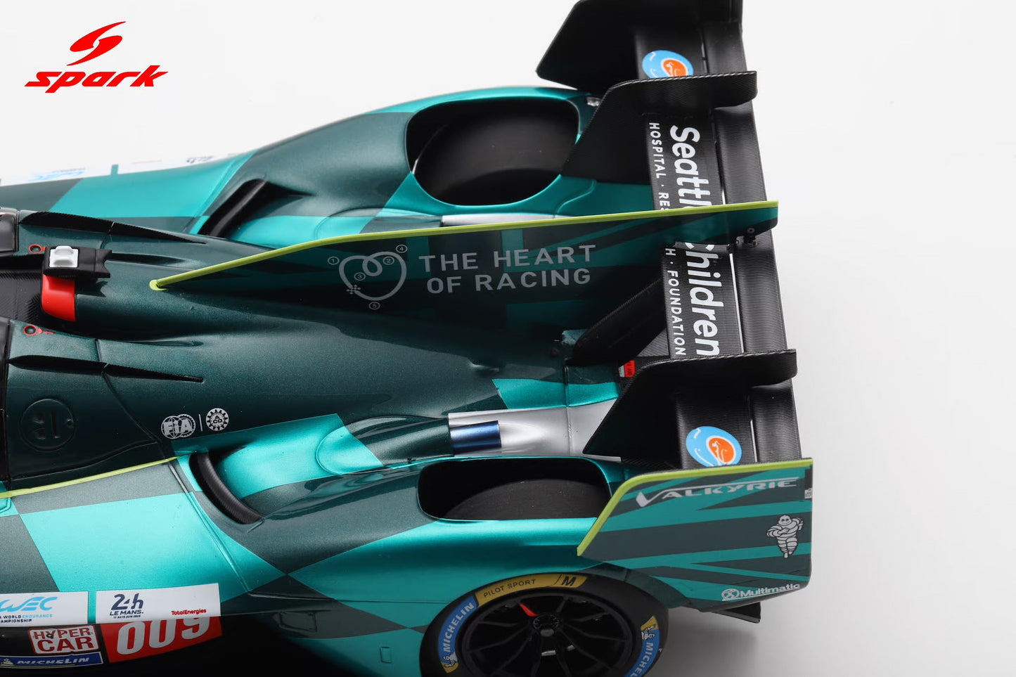 Spark-Model Aston Martin Valkyrie #009 Thor Team 24hr Le Mans 2025 Green 1:18