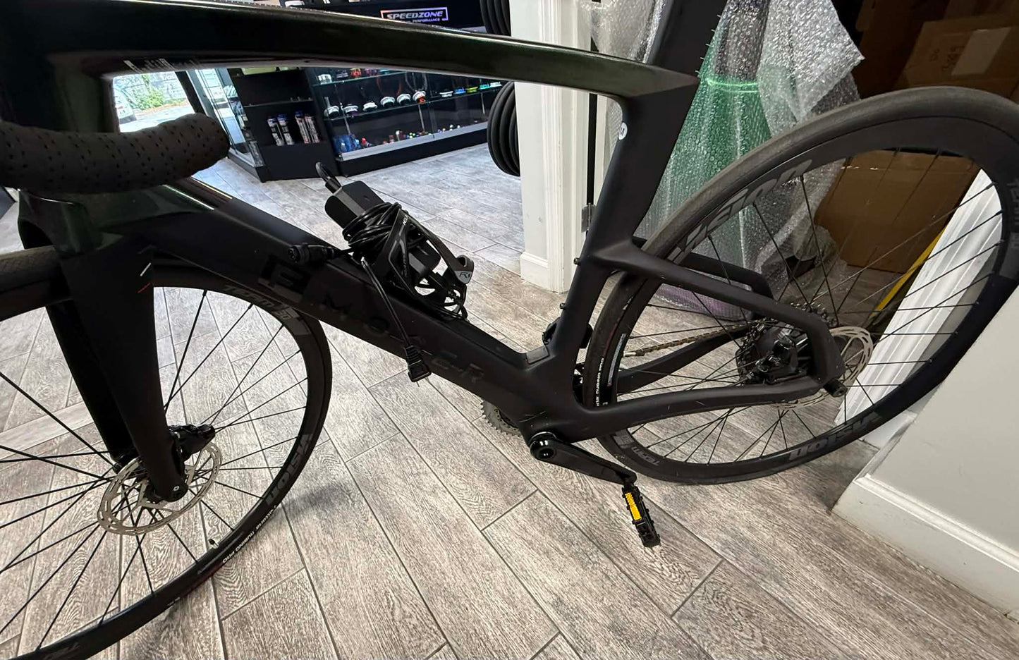 Fantic F-Moser-Rd-Rival-My23-Lg - (Open Box)