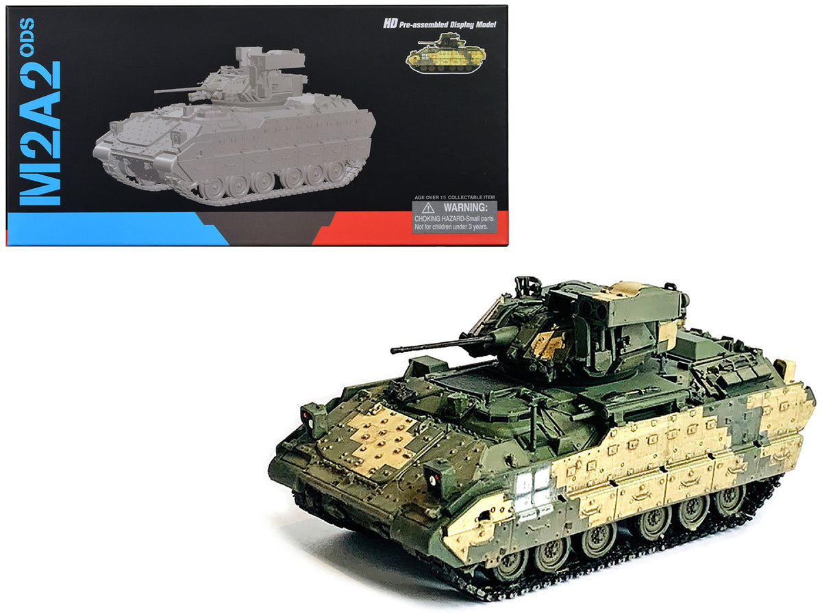 Rapid Vehicles Ukraine M2A2 ODS Light Tank 3-Tone Camouflage "NEO Dragon Armor" Series 1/72...