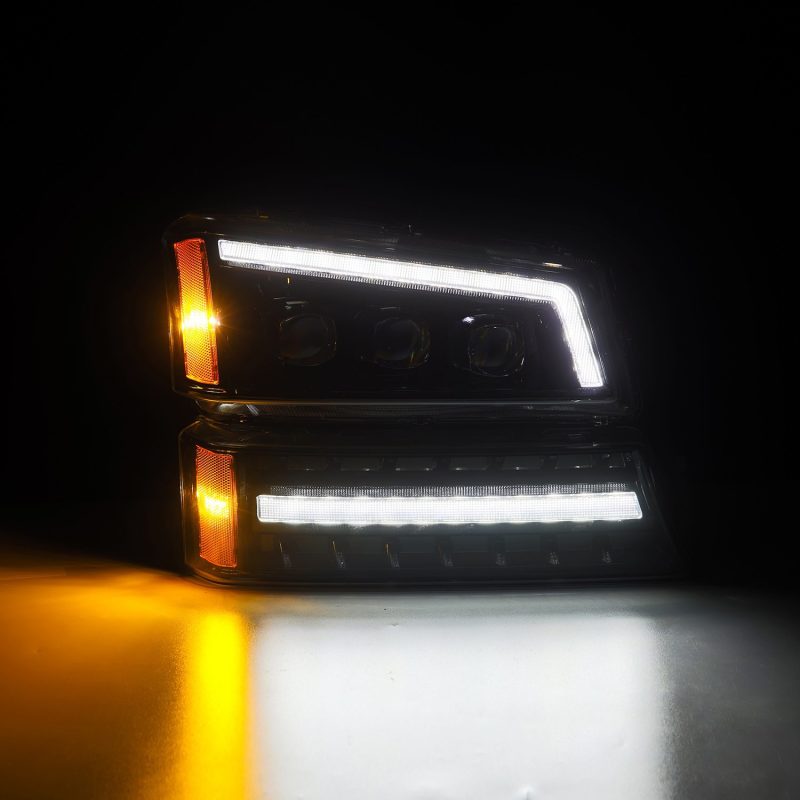 AlphaRex 03-06 Chevy Silverado 1500/2500HD/3500HD/Avalanche Alpha-Black NOVA LED Proj Headlights 880254 *Discontinued