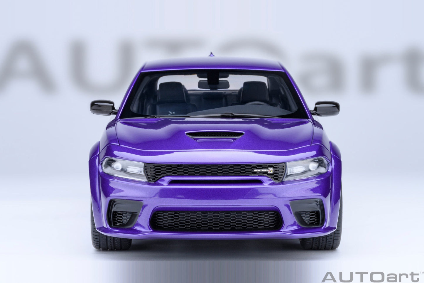 AUTOart Dodge Charger R/T Scat Pack Widebody Plum Crazy Purple 1:18