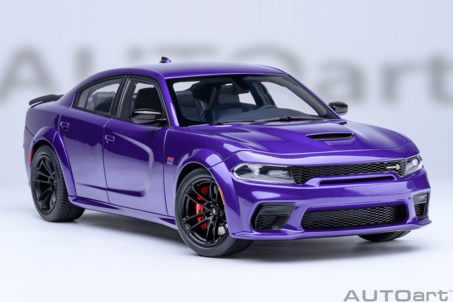 AUTOart Dodge Charger R/T Scat Pack Widebody Plum Crazy Purple 1:18