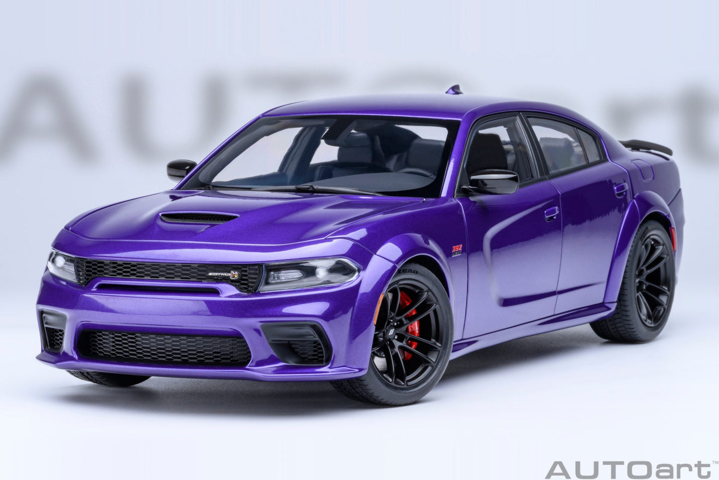 AUTOart Dodge Charger R/T Scat Pack Widebody Plum Crazy Purple 1:18