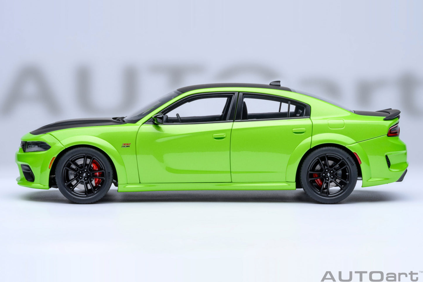 AUTOart Dodge Charger R/T Scat Pack Widebody Sublime Green 1:18