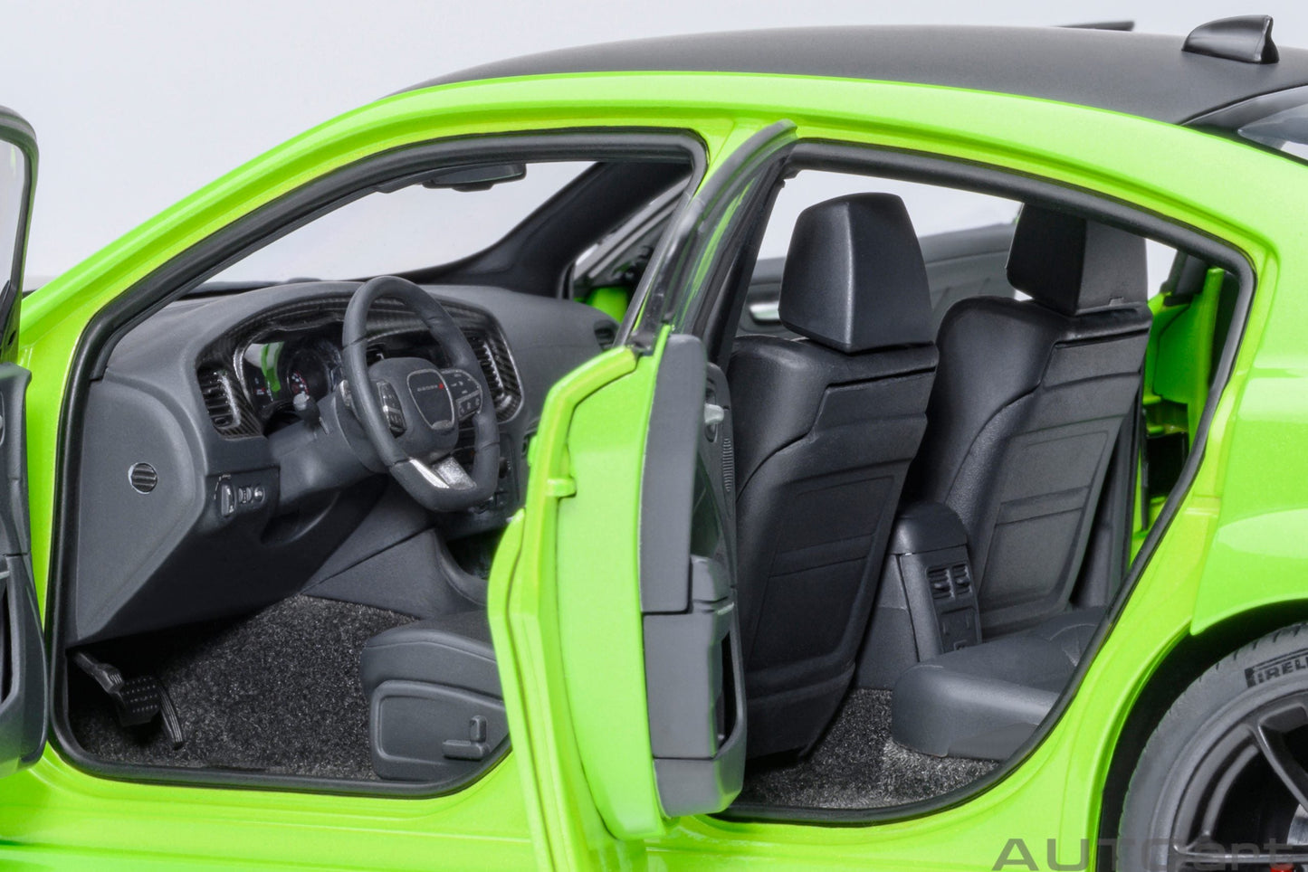 AUTOart Dodge Charger R/T Scat Pack Widebody Sublime Green 1:18