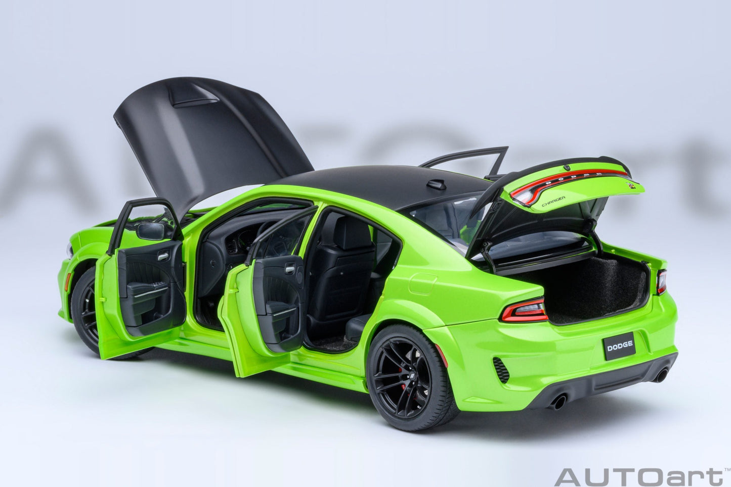 AUTOart Dodge Charger R/T Scat Pack Widebody Sublime Green 1:18