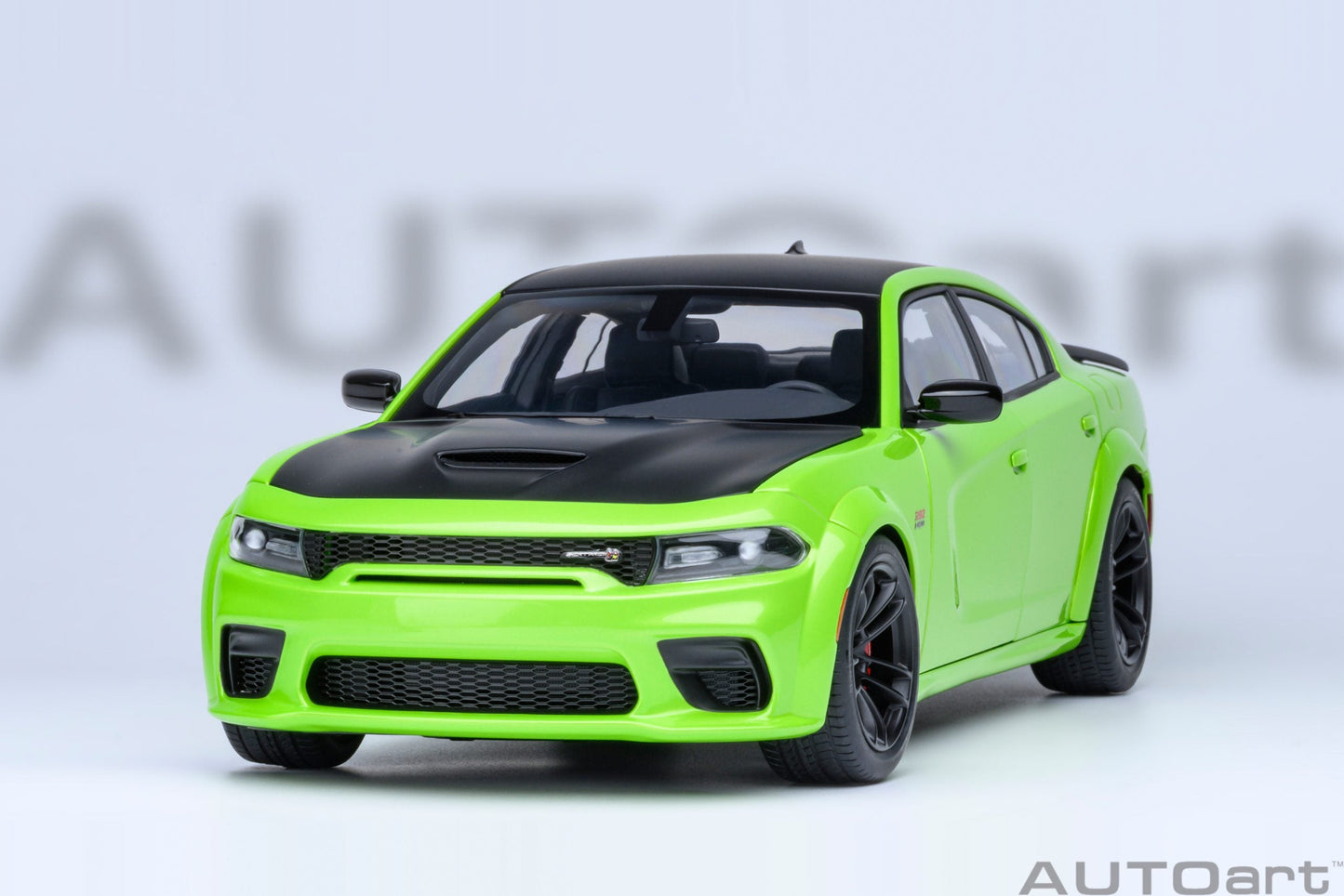 AUTOart Dodge Charger R/T Scat Pack Widebody Sublime Green 1:18