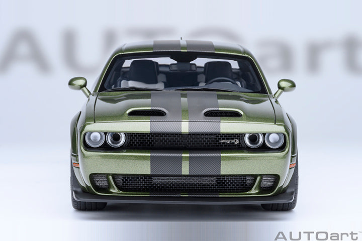AUTOart 2022 Dodge Challenger SRT Jailbreak F8 Green 1:18