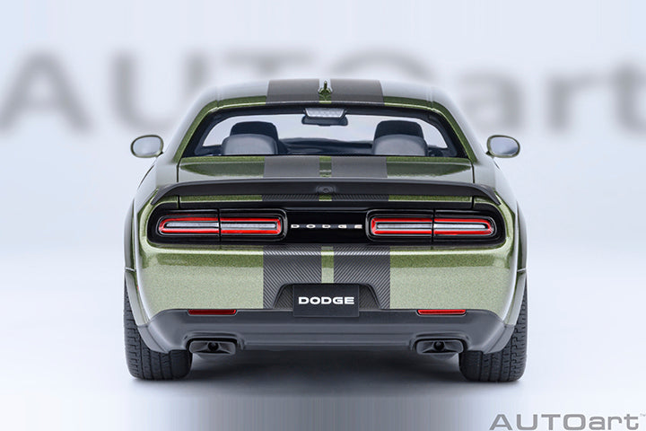 AUTOart 2022 Dodge Challenger SRT Jailbreak F8 Green 1:18