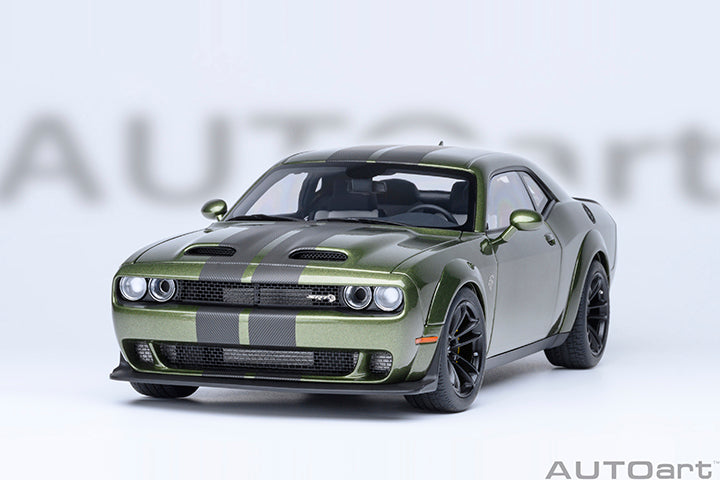 AUTOart 2022 Dodge Challenger SRT Jailbreak F8 Green 1:18
