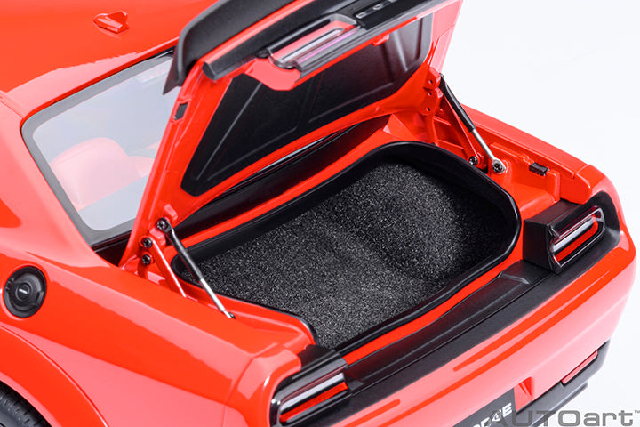AUTOart 2022 Dodge Challenger SRT Jailbreak TorRed 1:18