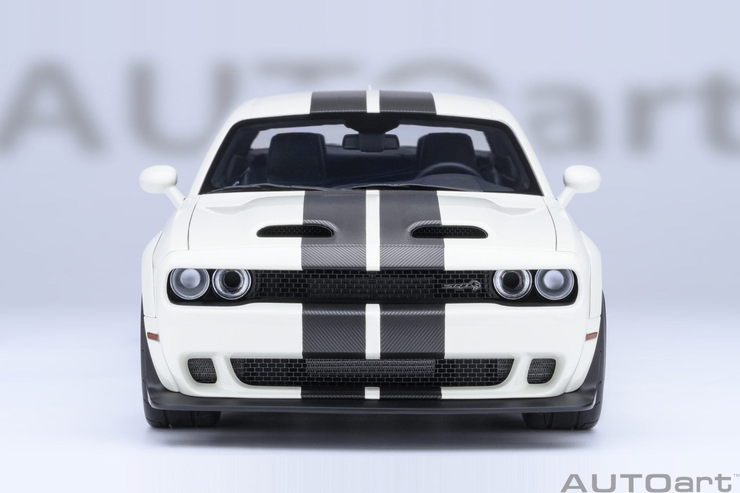 AUTOart 2023 Dodge Challenger SRT Super Stock Knuckle White 1:18