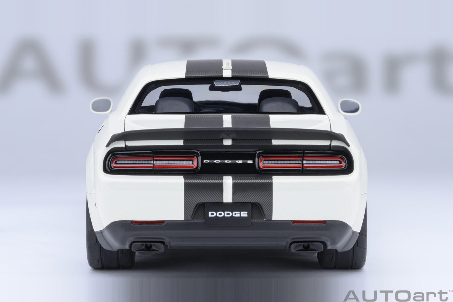 AUTOart 2023 Dodge Challenger SRT Super Stock Knuckle White 1:18