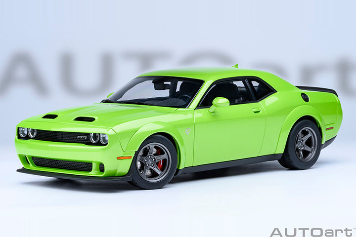 AUTOart 2023 Dodge Challenger SRT Super Stock Sublime Green 1:18