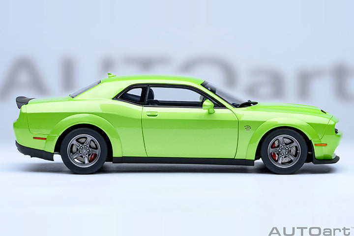 AUTOart 2023 Dodge Challenger SRT Super Stock Sublime Green 1:18