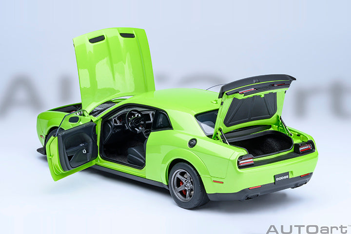 AUTOart 2023 Dodge Challenger SRT Super Stock Sublime Green 1:18