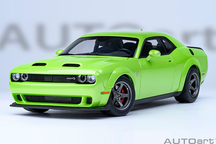 AUTOart 2023 Dodge Challenger SRT Super Stock Sublime Green 1:18