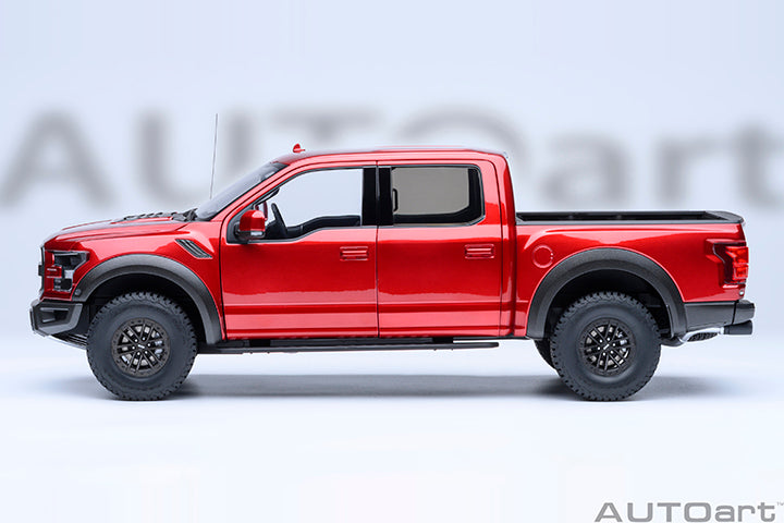 STM Diecast AUTOart 2019 Ford F-150 Raptor Supercrew Ruby Red 1:18 - View 3