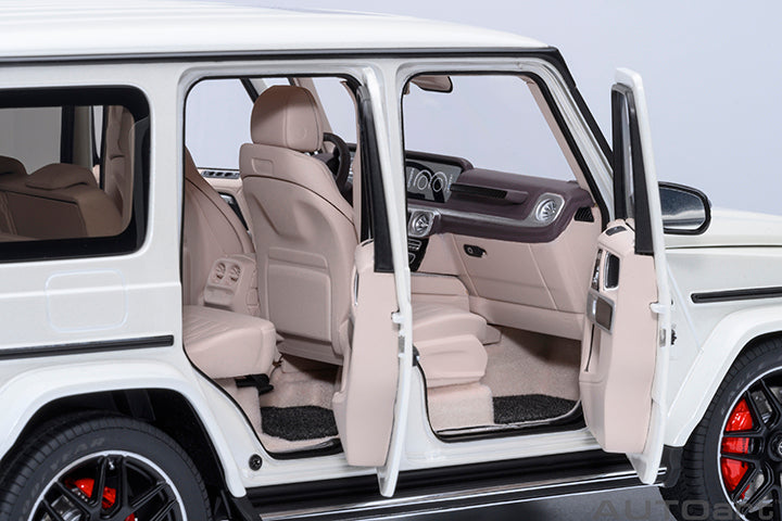 AUTOart 2019 Mercedes-Benz G63 AMG 4x4 G-Class Designo Brilliant White 1:18