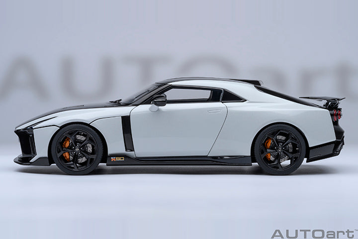 AUTOart 2020 Nissan GT-R (R50) by Italdesign Metallic White w/ Black 1:18