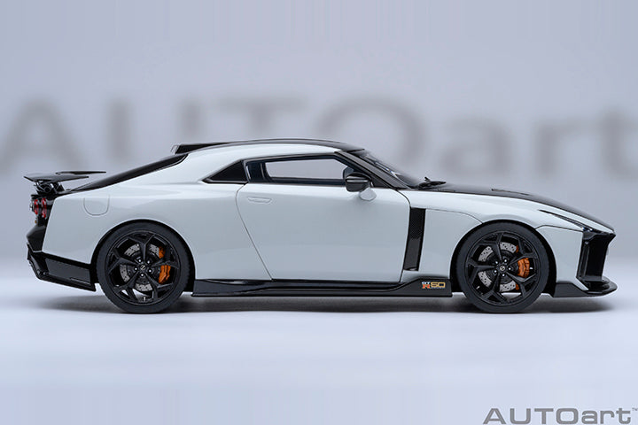 AUTOart 2020 Nissan GT-R (R50) by Italdesign Metallic White w/ Black 1:18