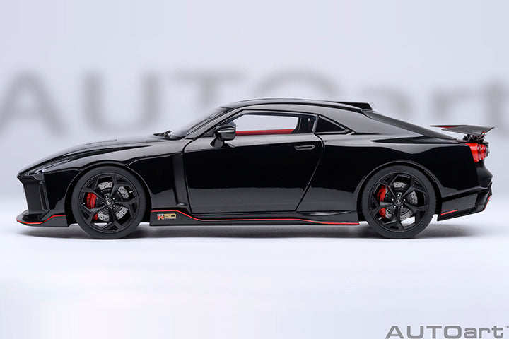 AUTOart 2020 Nissan GT-R (R50) by Italdesign Black w/ Matte Black & Red 1:18