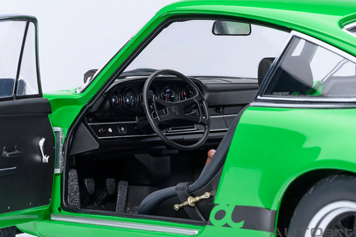 AUTOart Porsche 911 Carrera 2.7 RS Viper Green w/ Black Deco and Wheels 1:18