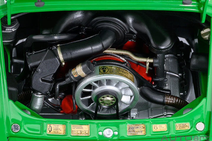 AUTOart Porsche 911 Carrera 2.7 RS Viper Green w/ Black Deco and Wheels 1:18