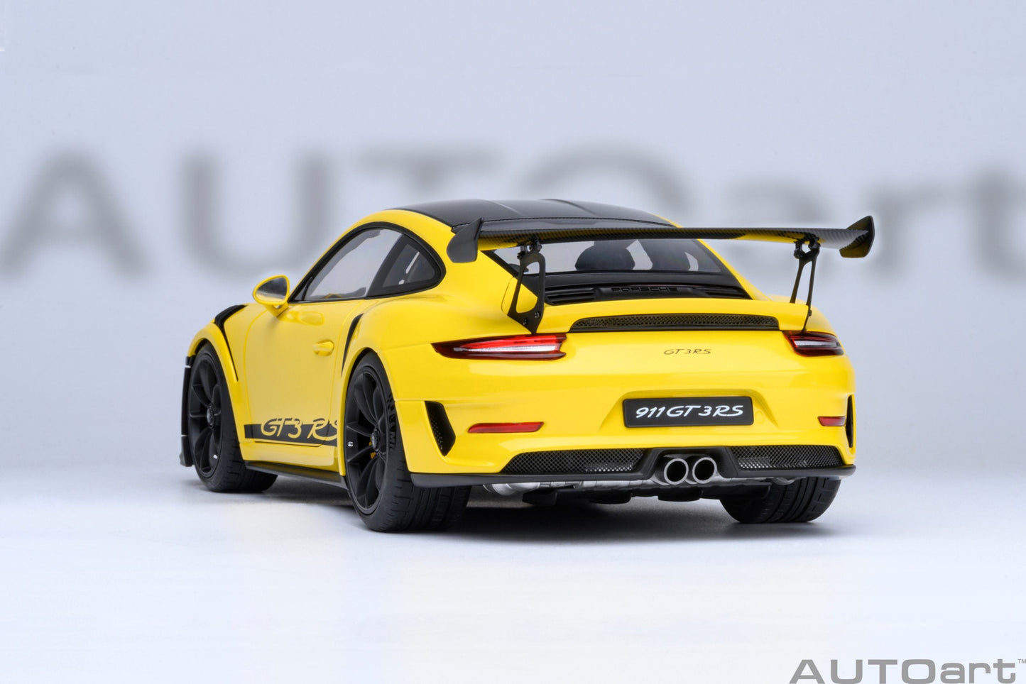 AUTOart Porsche 911 991.2 GT3 RS w/ Weissach Pkg Racing Yellow 1:18