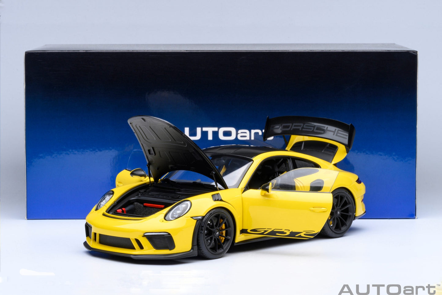 AUTOart Porsche 911 991.2 GT3 RS w/ Weissach Pkg Racing Yellow 1:18