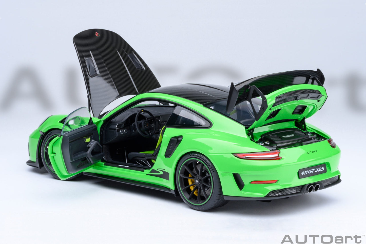 AUTOart Porsche 911 991.2 GT3 RS w/ Weissach Pkg Lizard Green 1:18