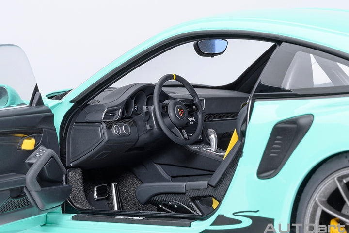 AUTOart Porsche 911 991.2 GT3 RS Mint Green 1:18