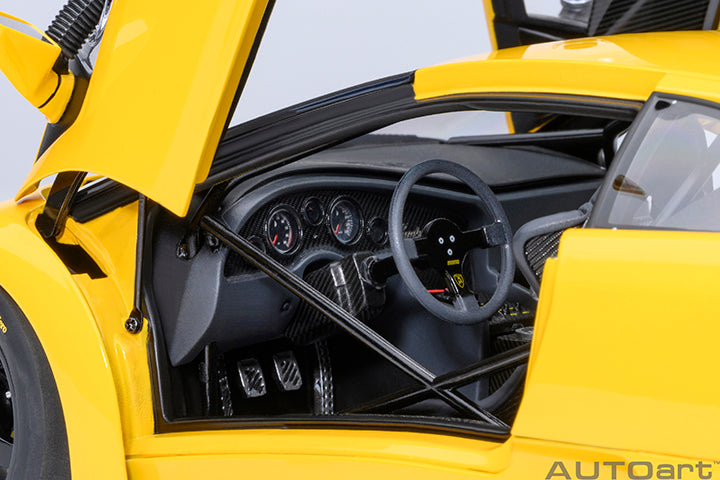 AUTOart Lamborghini Diablo GTR Superfly Yellow 1:18