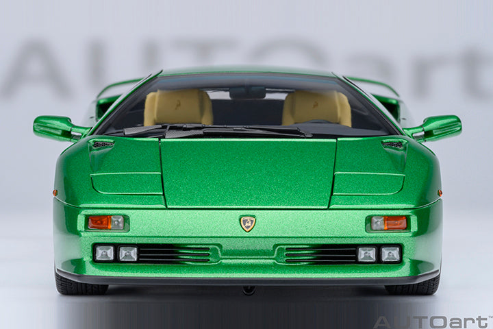 STM Diecast AUTOart 1995 Lamborghini Diablo SE30 Verde Medio Metallic Green 1:18 - View 6