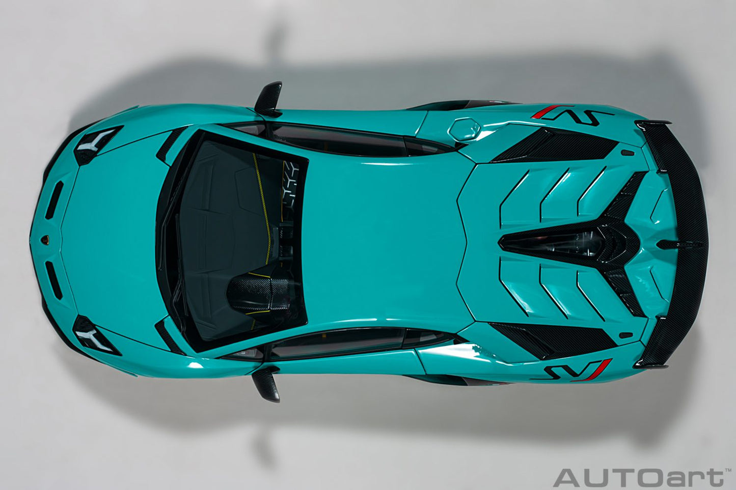 AUTOart Lamborghini Aventador SVJ Blu Glauco (Solid Blue) 1:18