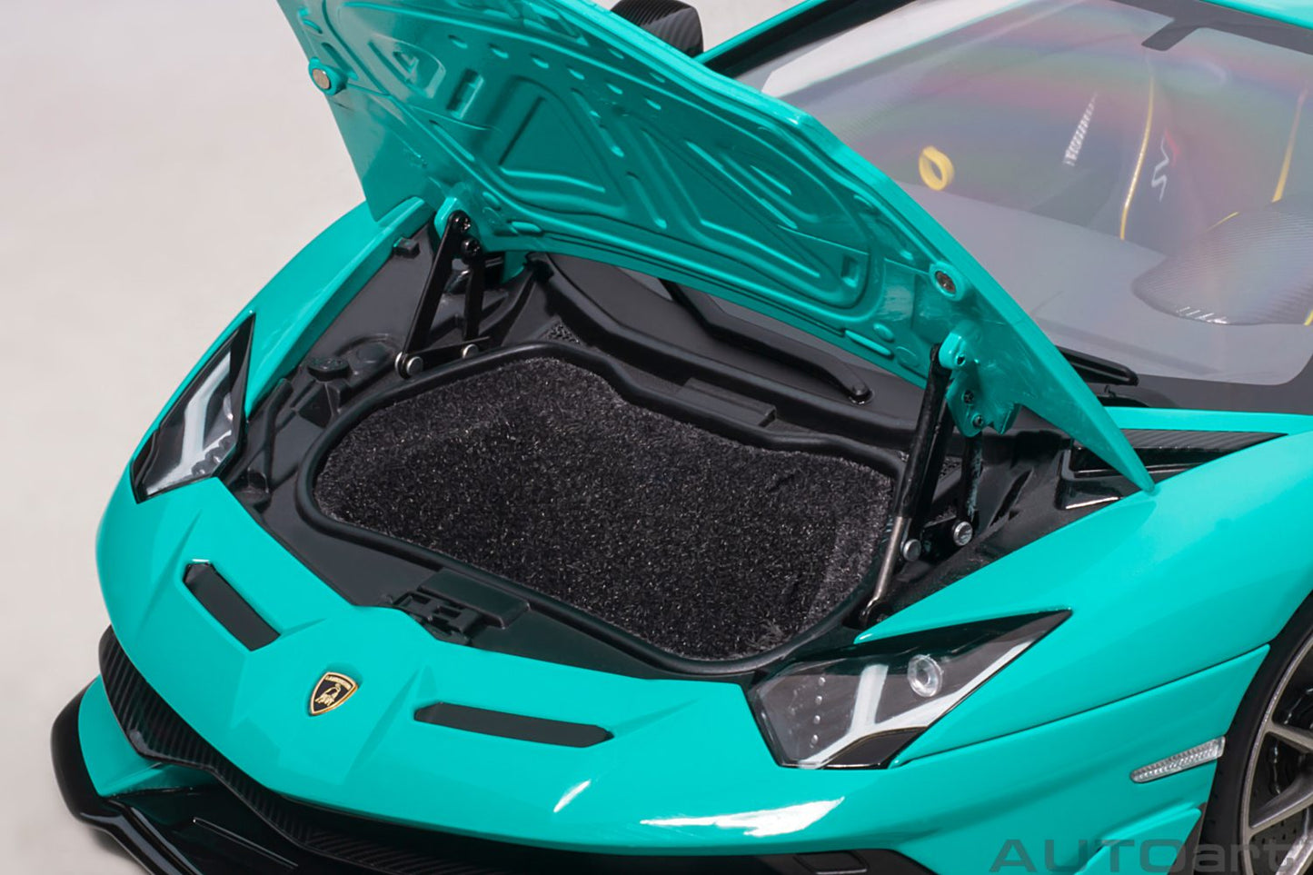 AUTOart Lamborghini Aventador SVJ Blu Glauco (Solid Blue) 1:18