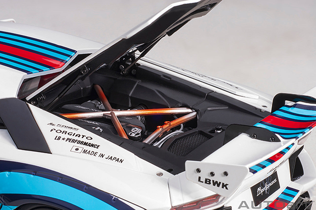 AUTOart Lamborghini Aventador Liberty Walk LB-Works Limited Edition Martini Livery 1:18 (Preowned))