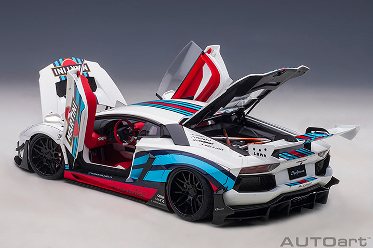 AUTOart Lamborghini Aventador Liberty Walk LB-Works Limited Edition Martini Livery 1:18 (Preowned))