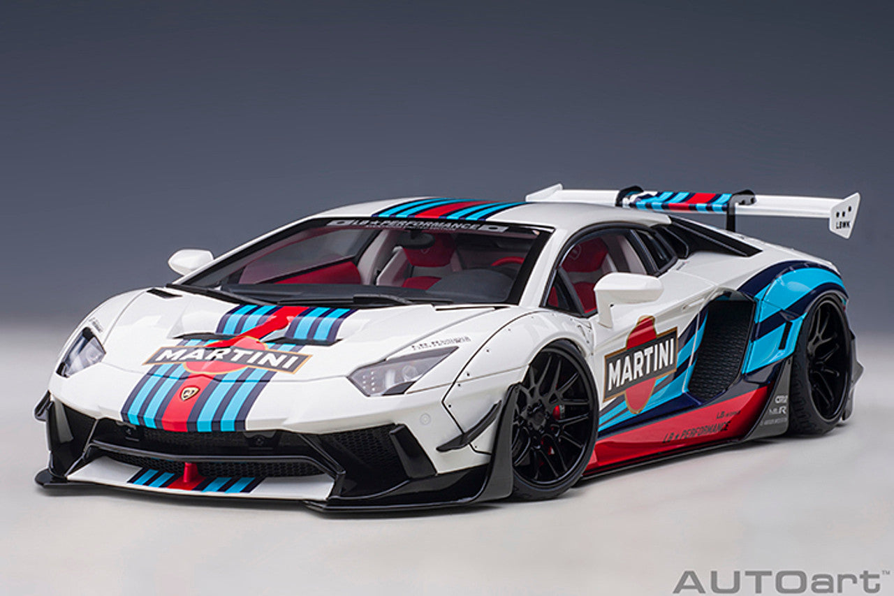 AUTOart Lamborghini Aventador Liberty Walk LB-Works Limited Edition Martini Livery 1:18 (Preowned))